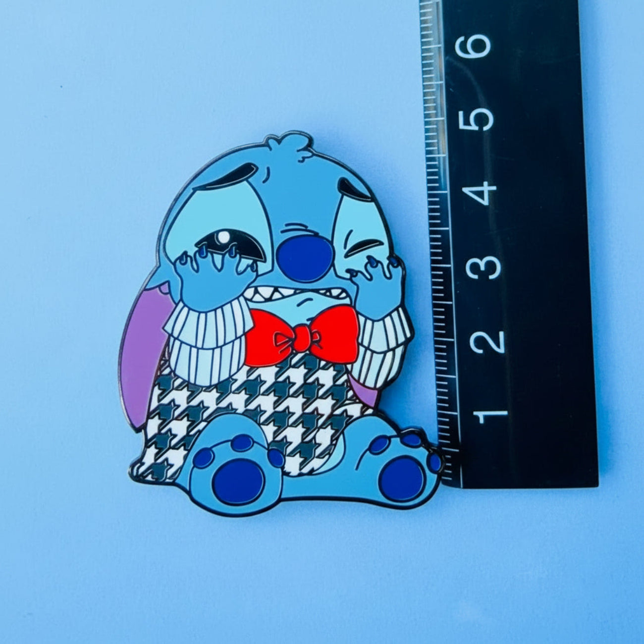 Stitch As Emotions Enamel Pin - Fear