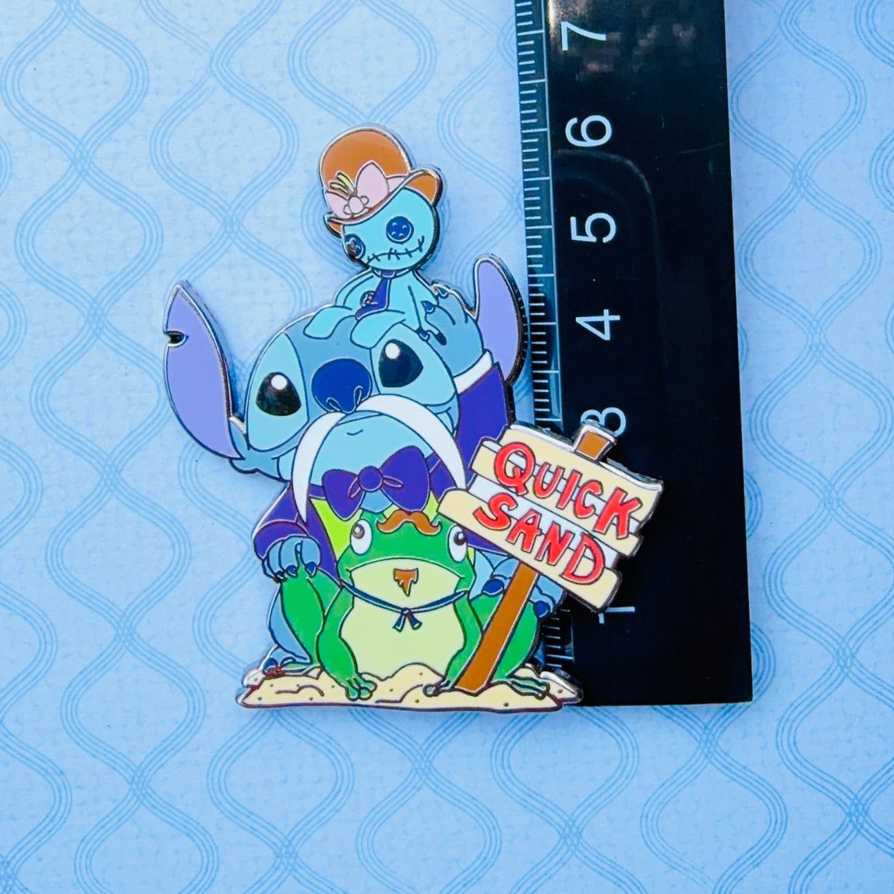 Stitch As Haunted Mansion Characters Enamel Pin - Quicksand