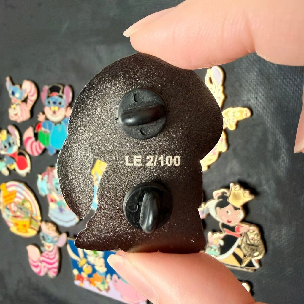 Stitch As Emotions Enamel Pin - Embarrassment